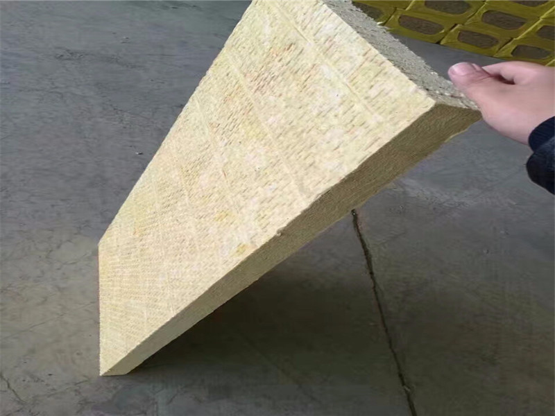 巖棉板與巖棉帶哪個(gè)好